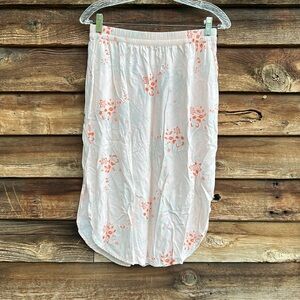 Carve designs pale pink floral 100% rayon skirt lightweight with pockets